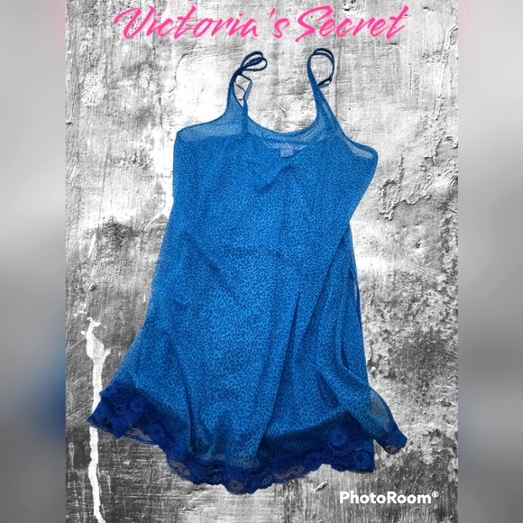 Victoria's Secret Intimates Blue Cheetah Sheer Lingerie Slip Size Small - Picture 6 of 6
